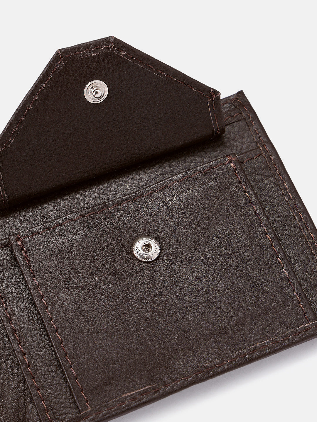 Premium Genuine Leather Bi-Fold Wallet | Sleek Coin Pocket & Card Organizer | Export Quality