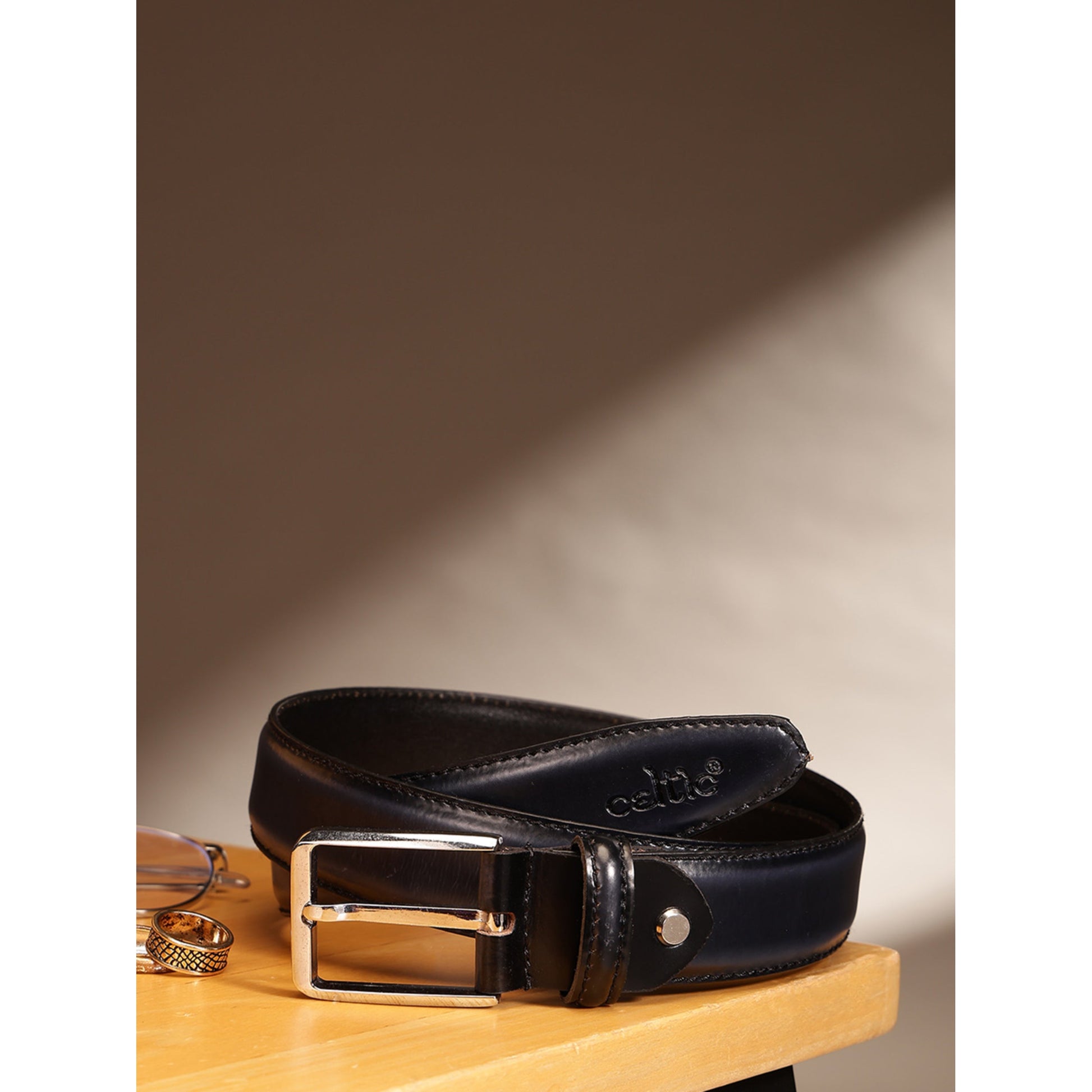 Unisex Classic Black Leather Formal Belt With Silver Buckle For Office Daily Wear